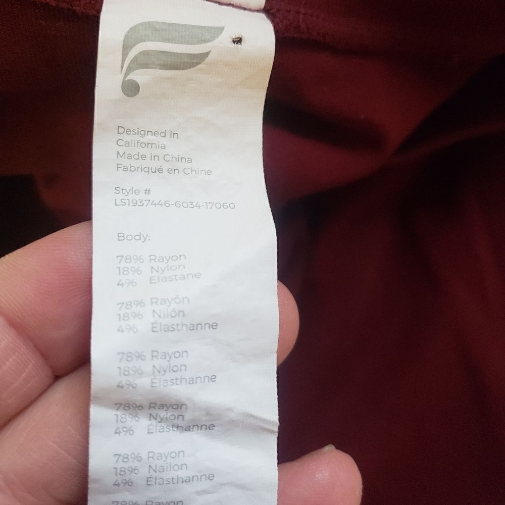 3 for $25 Fabletics Top - Picture 6 of 11